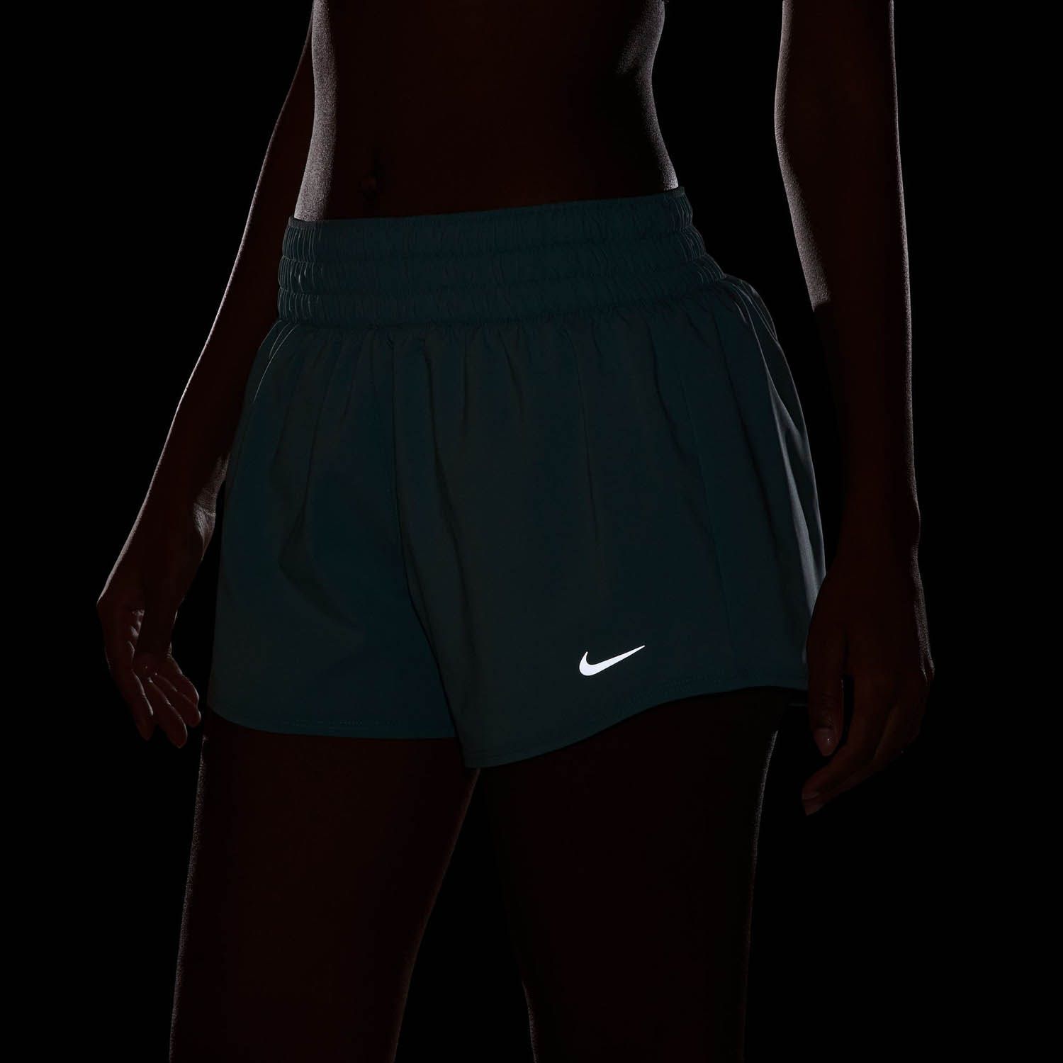 Nike One Short