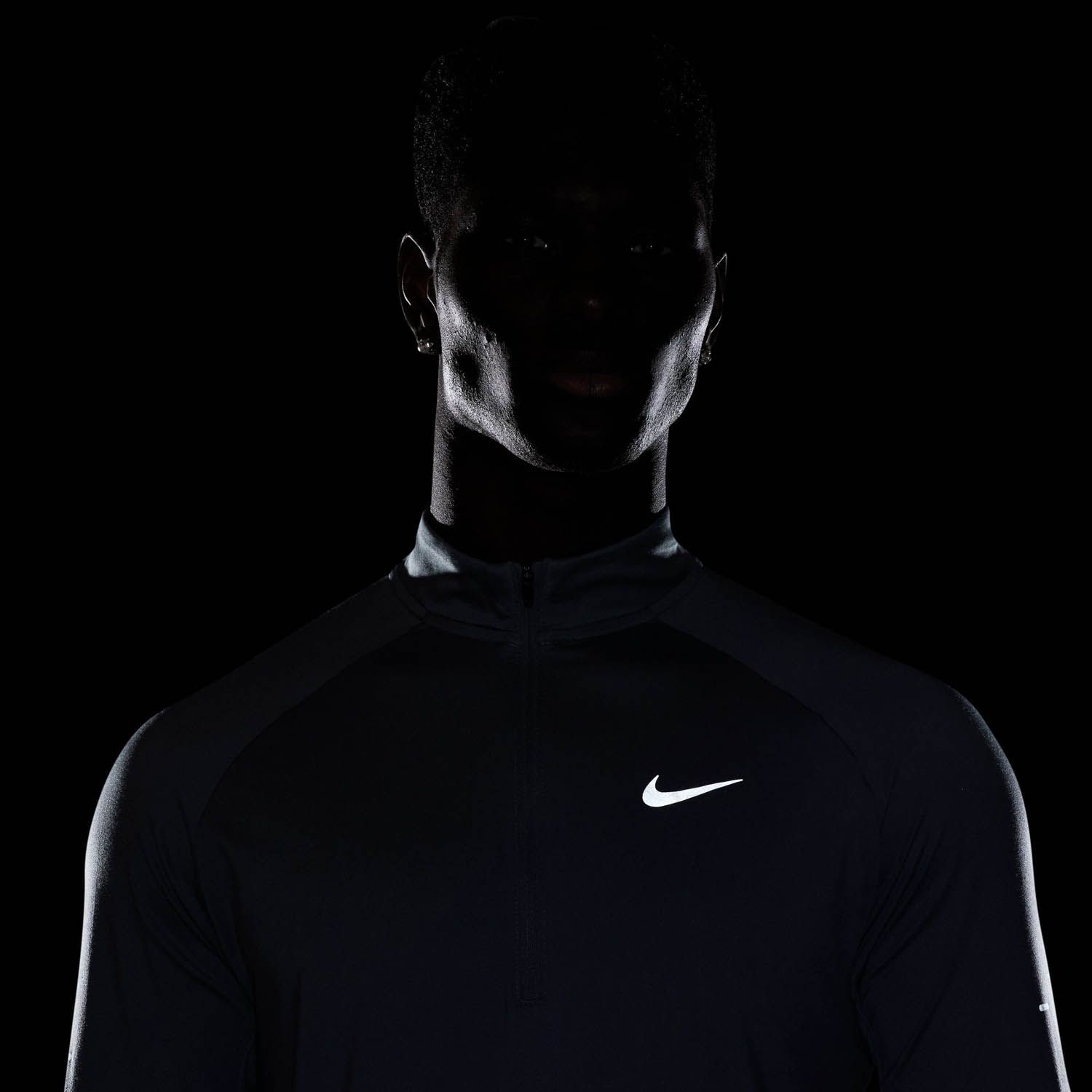 Nike Stride Long Sleeve
