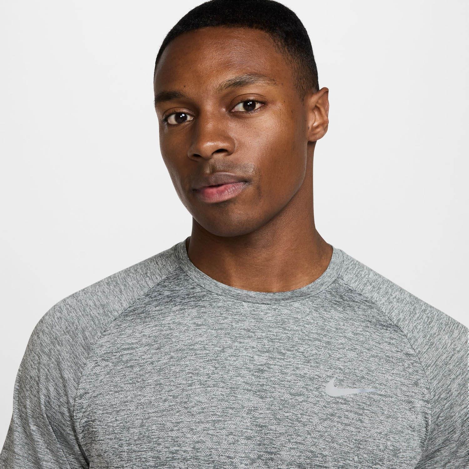 Nike Stride Dri-Fit Running Top