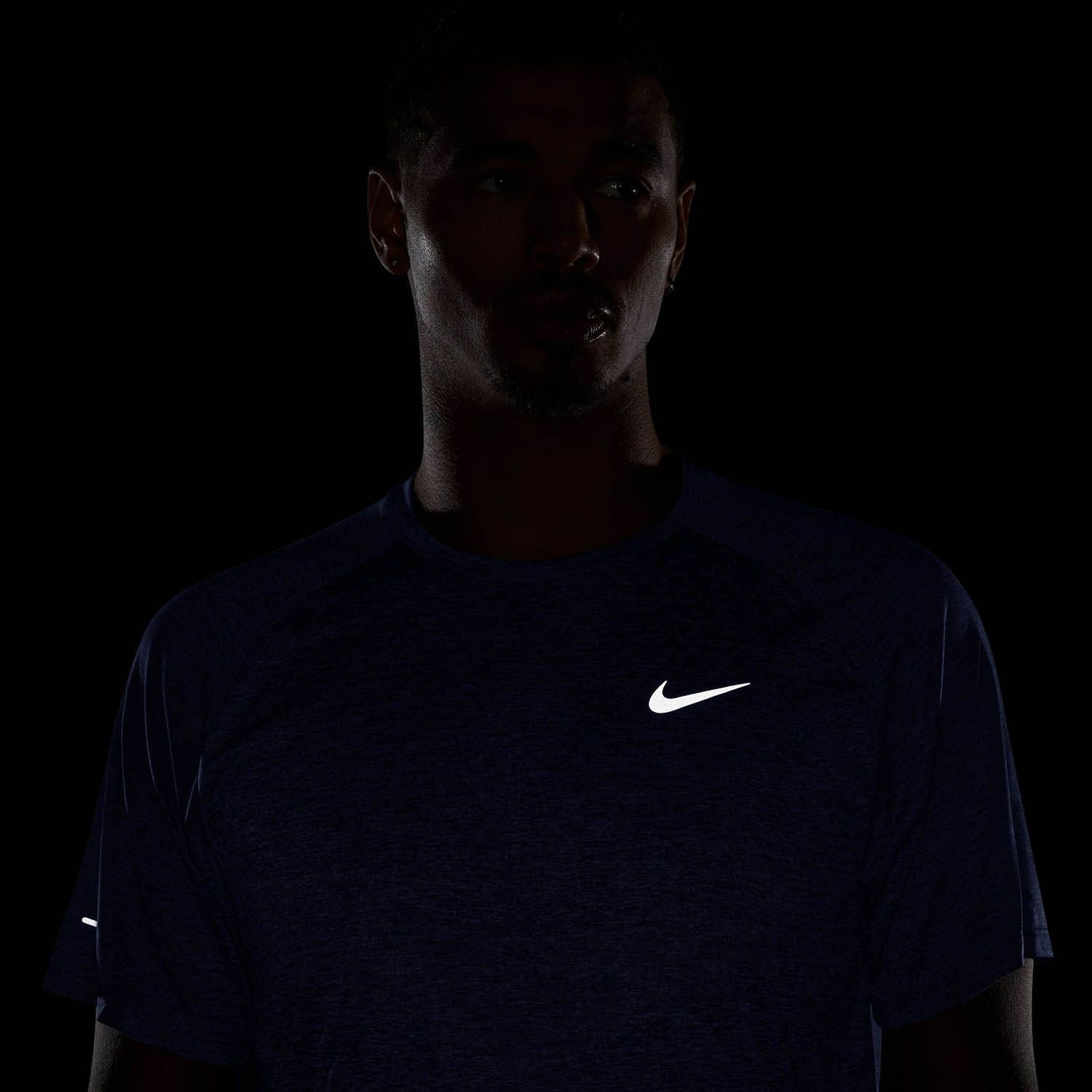 Nike Stride Dri-Fit Running Top