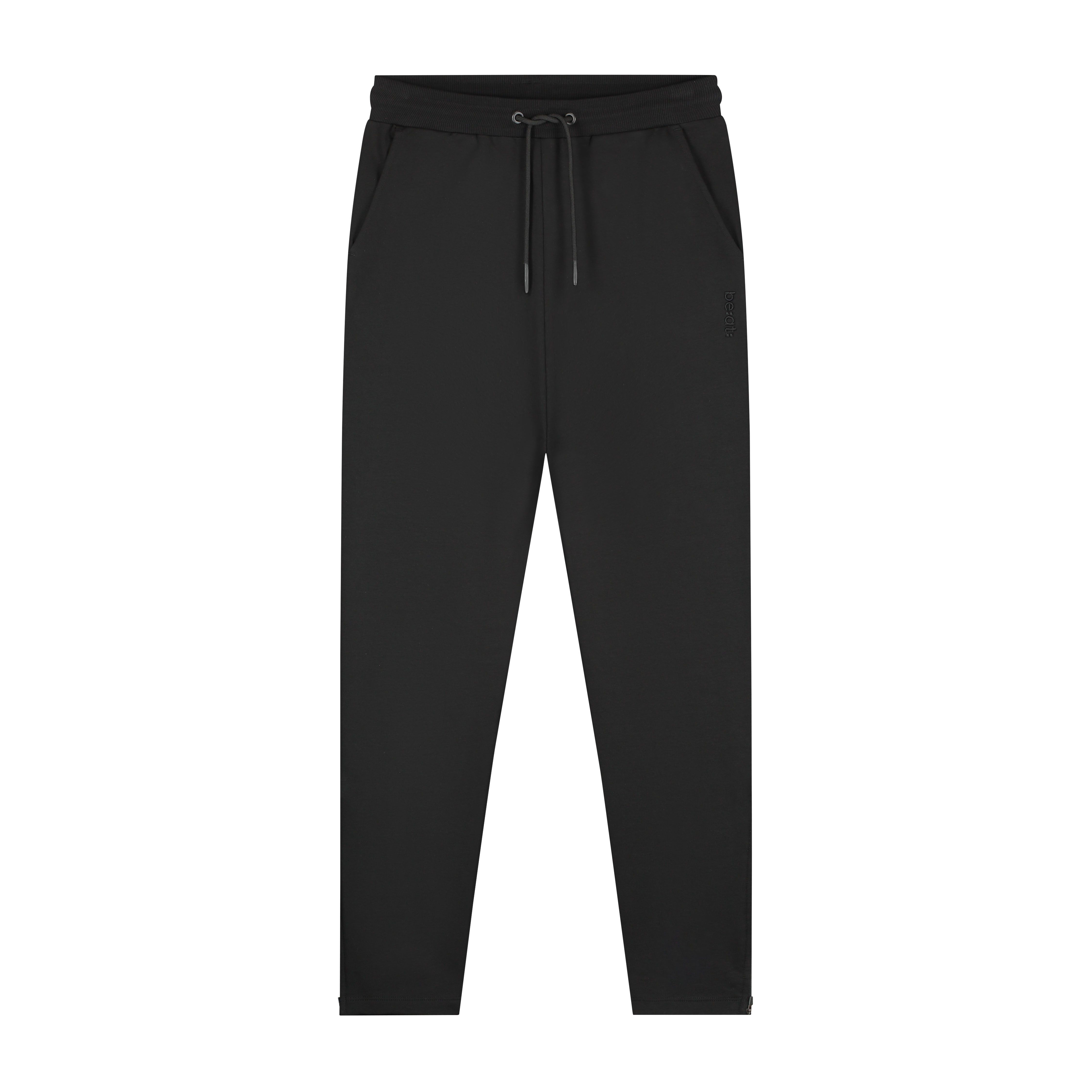 be:at: Danny Sweatpants