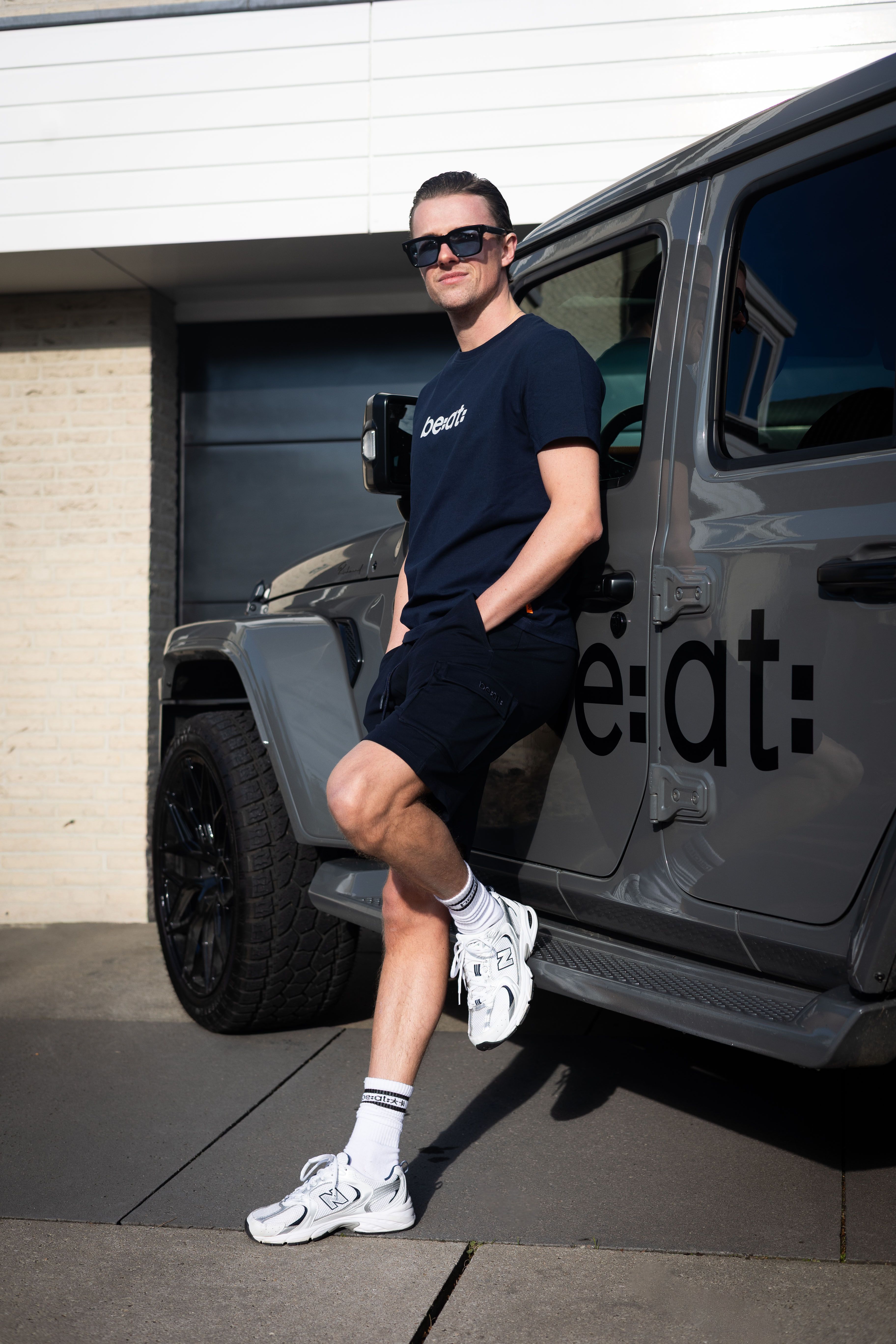 be:at: Dani Sweatshort