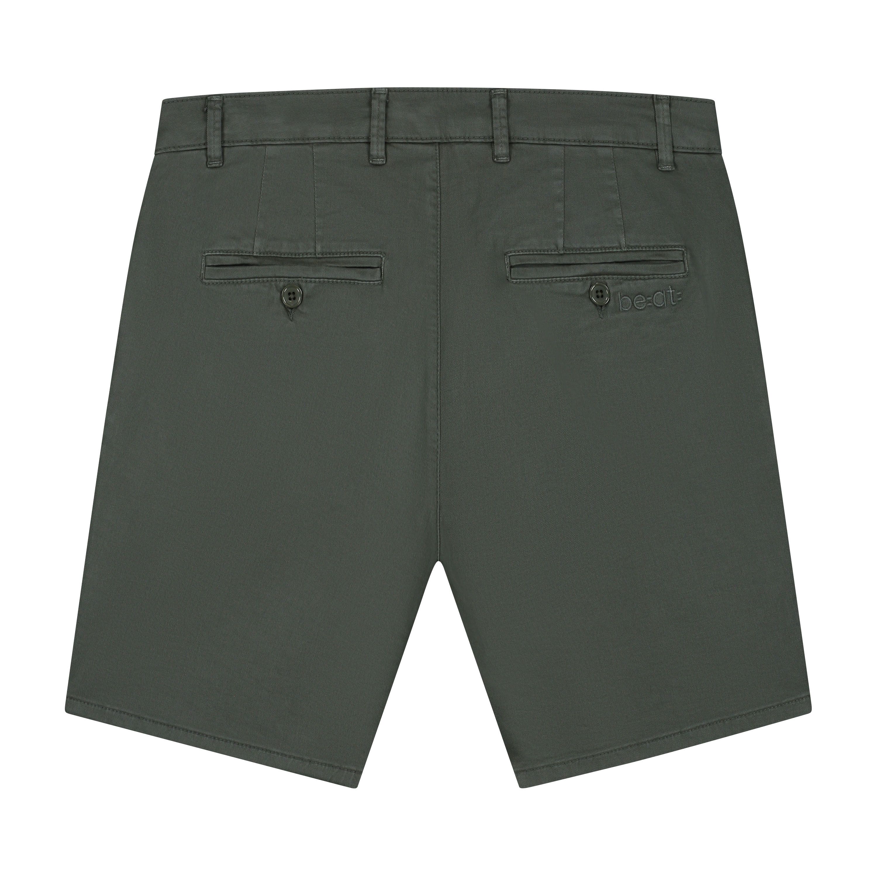 be:at: Gwen Chino Short