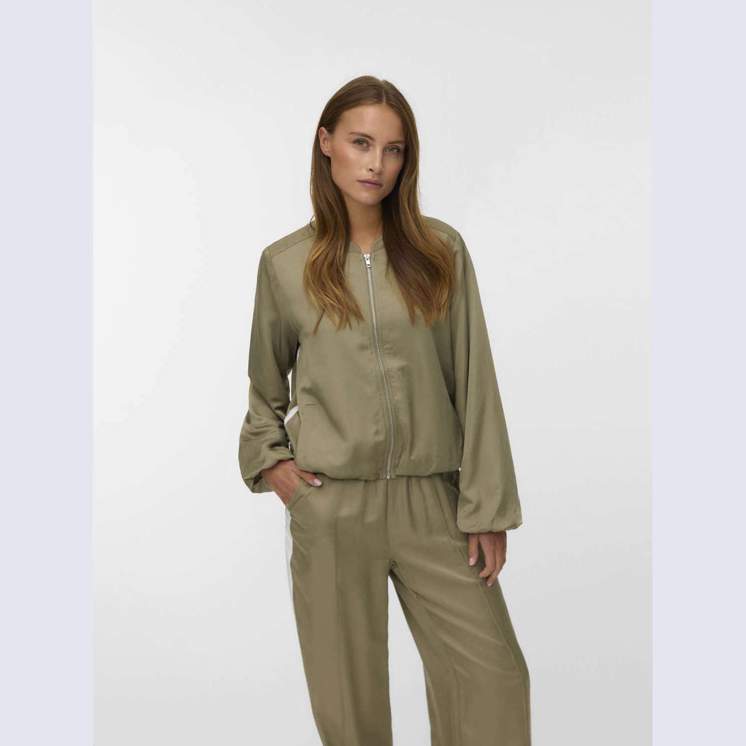 Vero Moda Vina Detail Bomber 