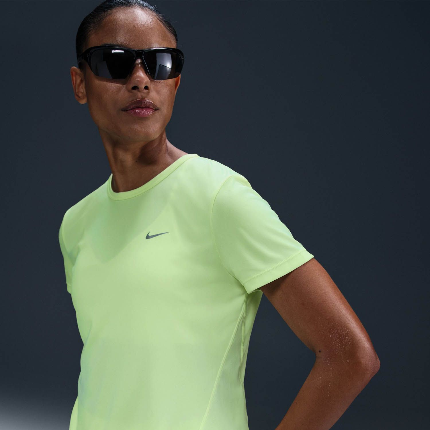 Nike Tempo Short Sleeve Dames