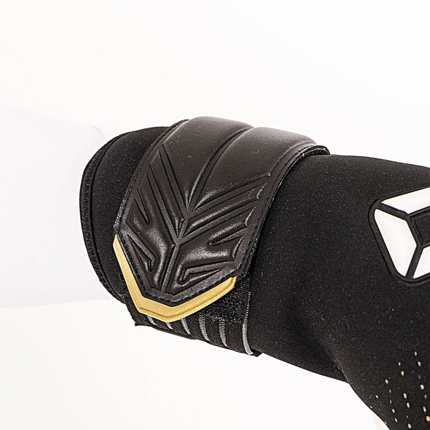Stanno Thunder VII Goalkeeper Gloves
