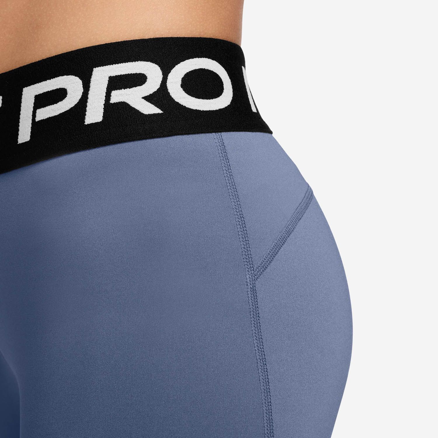 Nike Pro