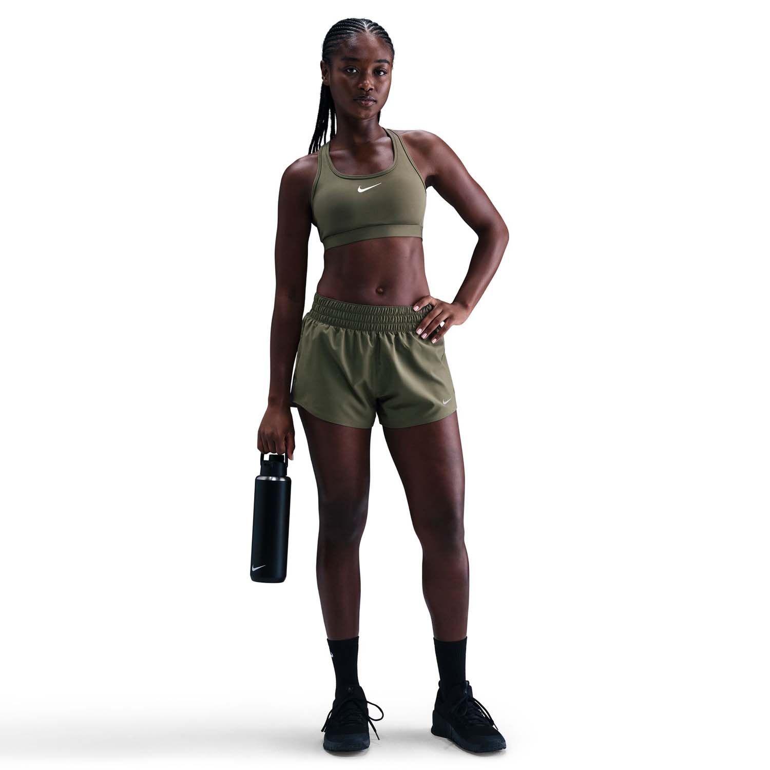 Nike Swoosh Medium Support