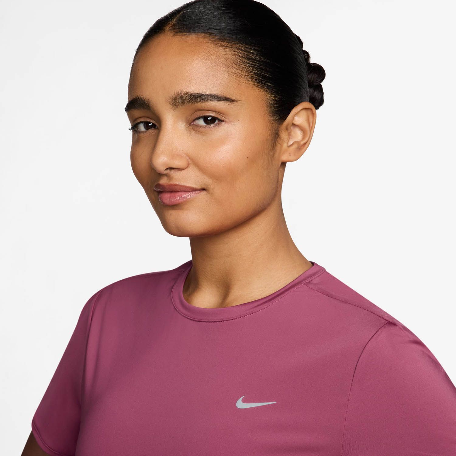 Nike Swift Tee