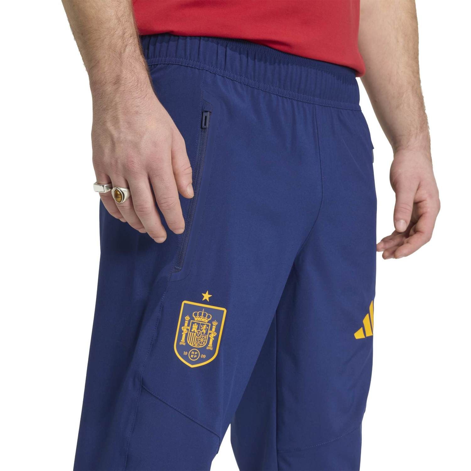 adidas Spanje Tiro Travel Trainingspant