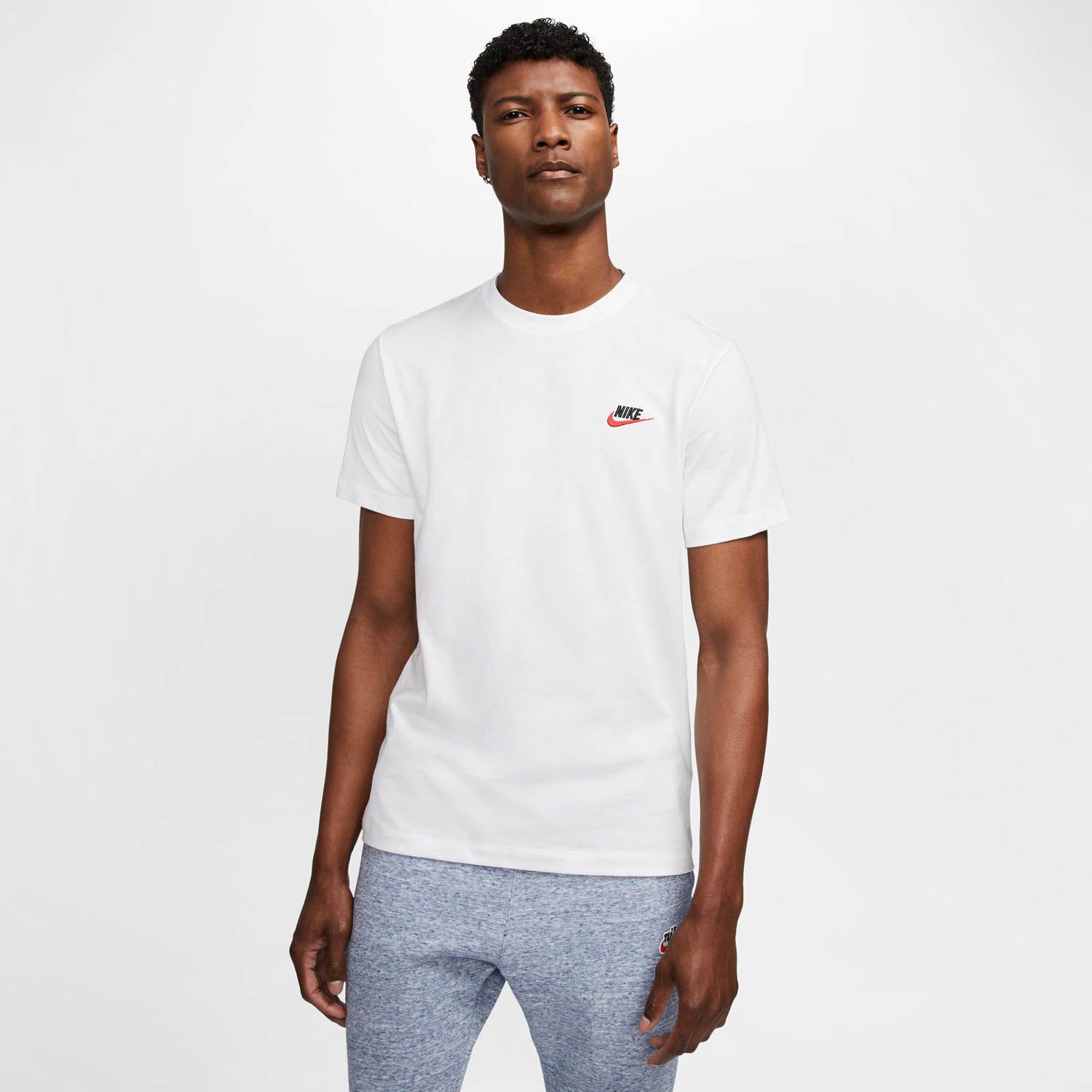 Nike Sportswear Club T-Shirt