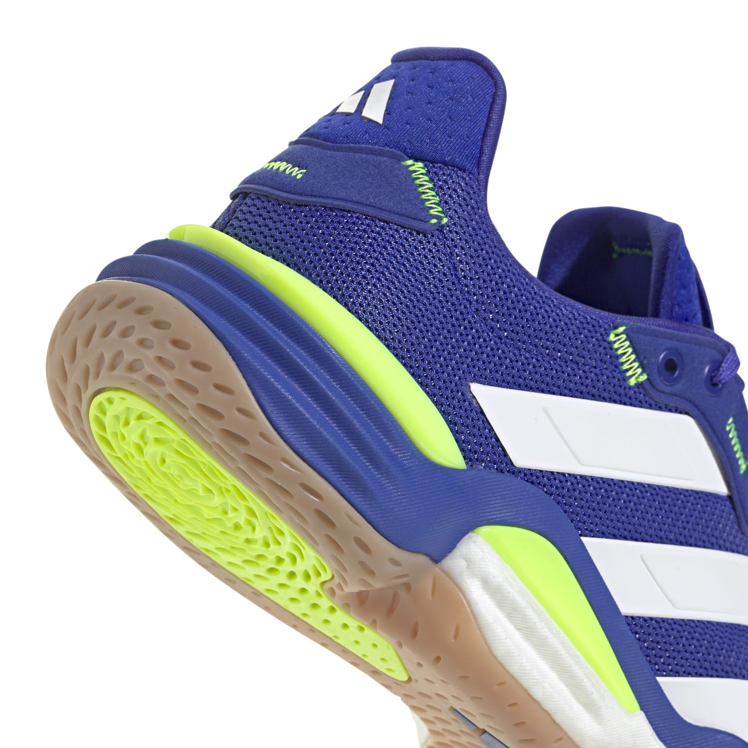 adidas Stabil 16