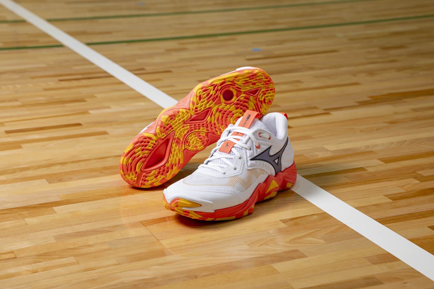 Mizuno Wave Momentum Elite