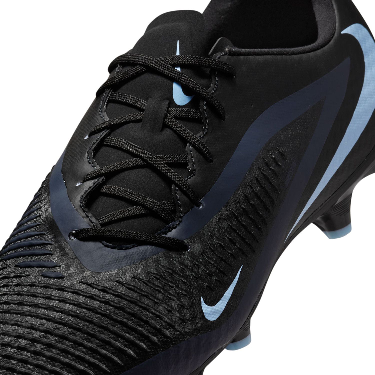 Nike Phantom 6 Academy Low FG/MG