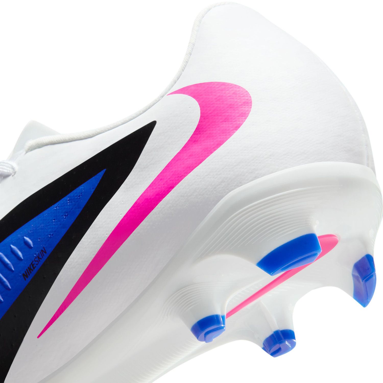 Nike Phantom 6 Academy Low FG/MG