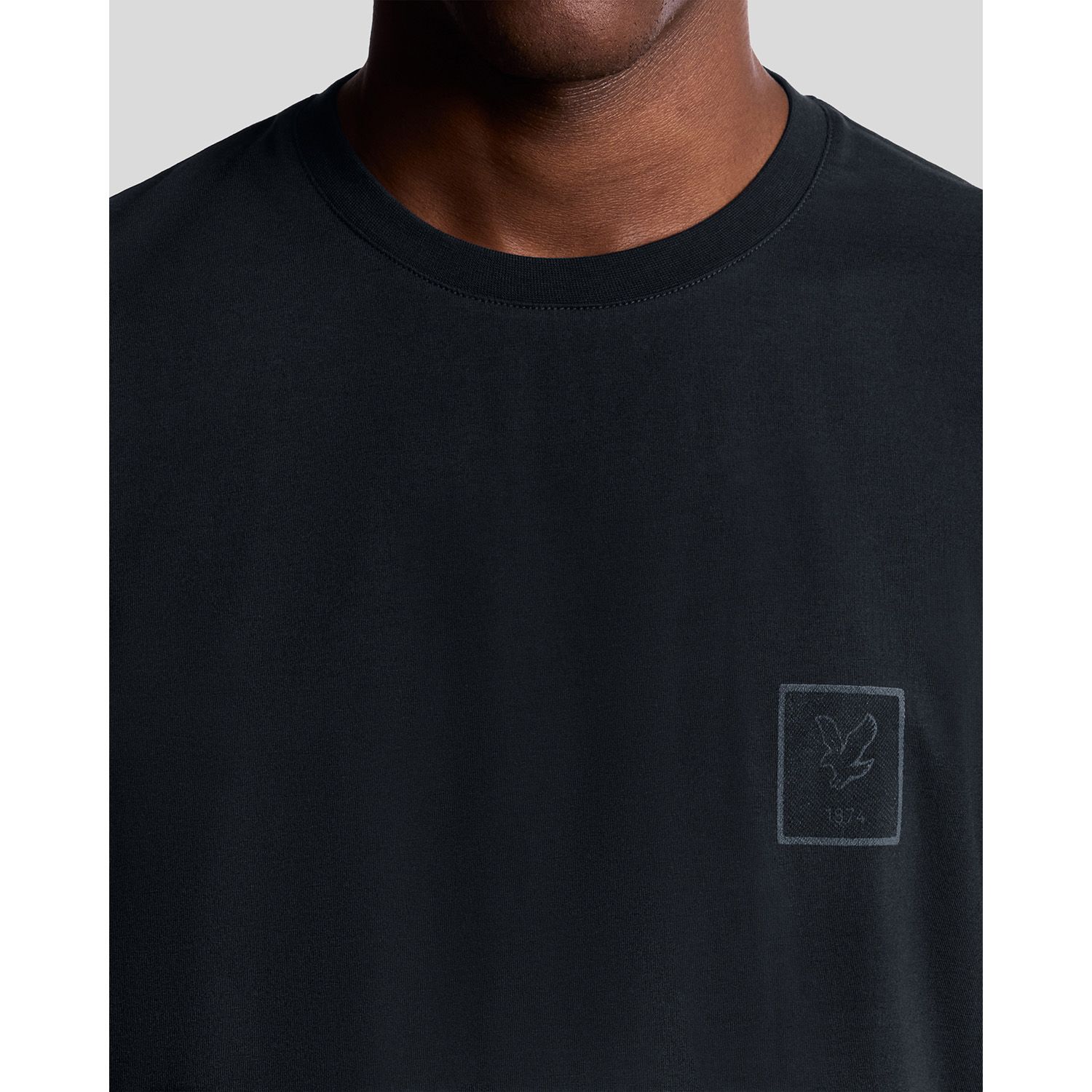 Lyle & Scott Rubberised Logo Graphic T-Shirt