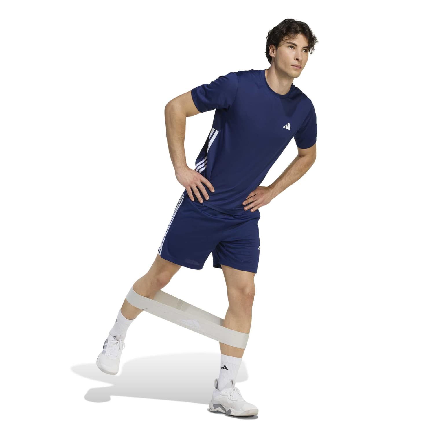 adidas Workout Essentials Short 7 Inch