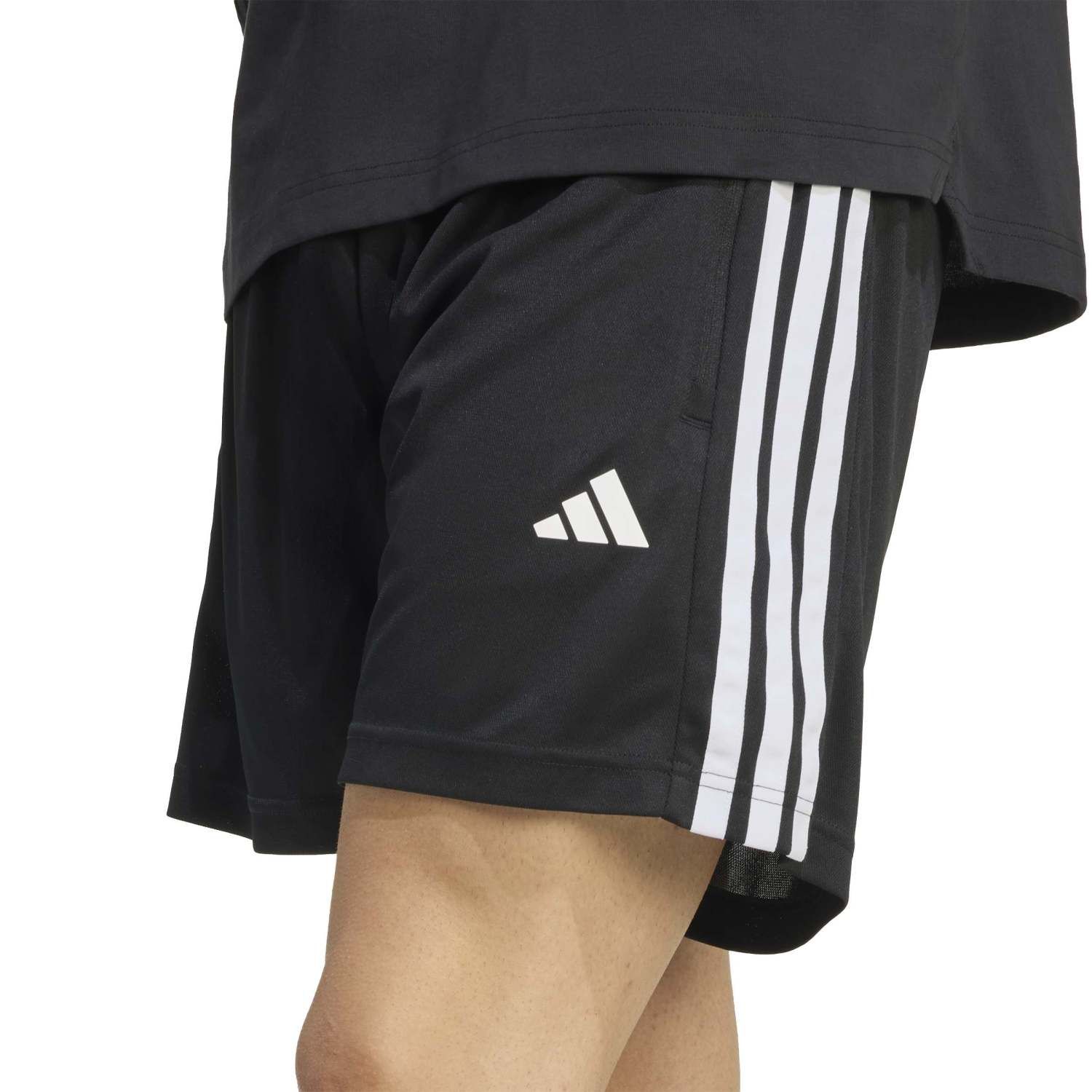 adidas Workout Essential Short 7 Inch