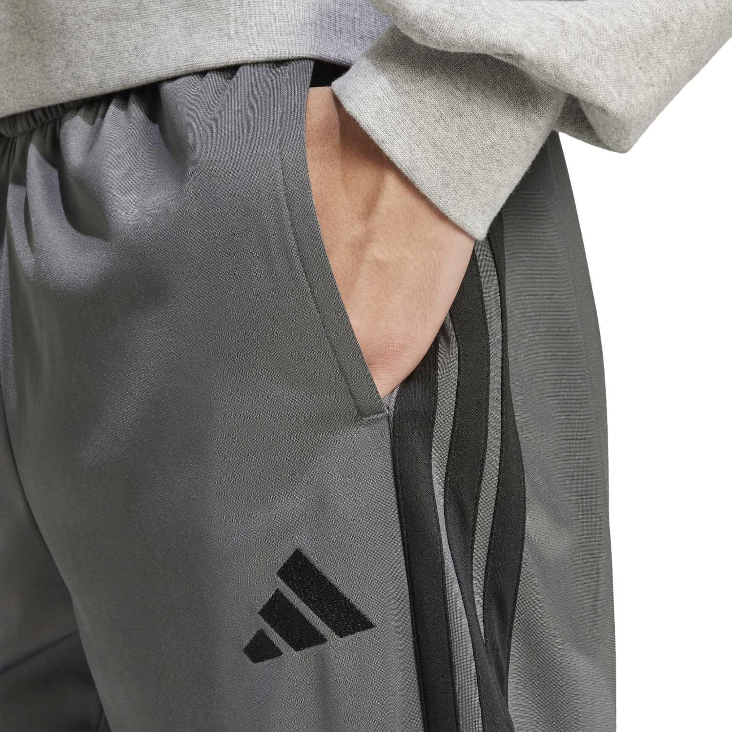 adidas Adidas Essentials Warm-Up