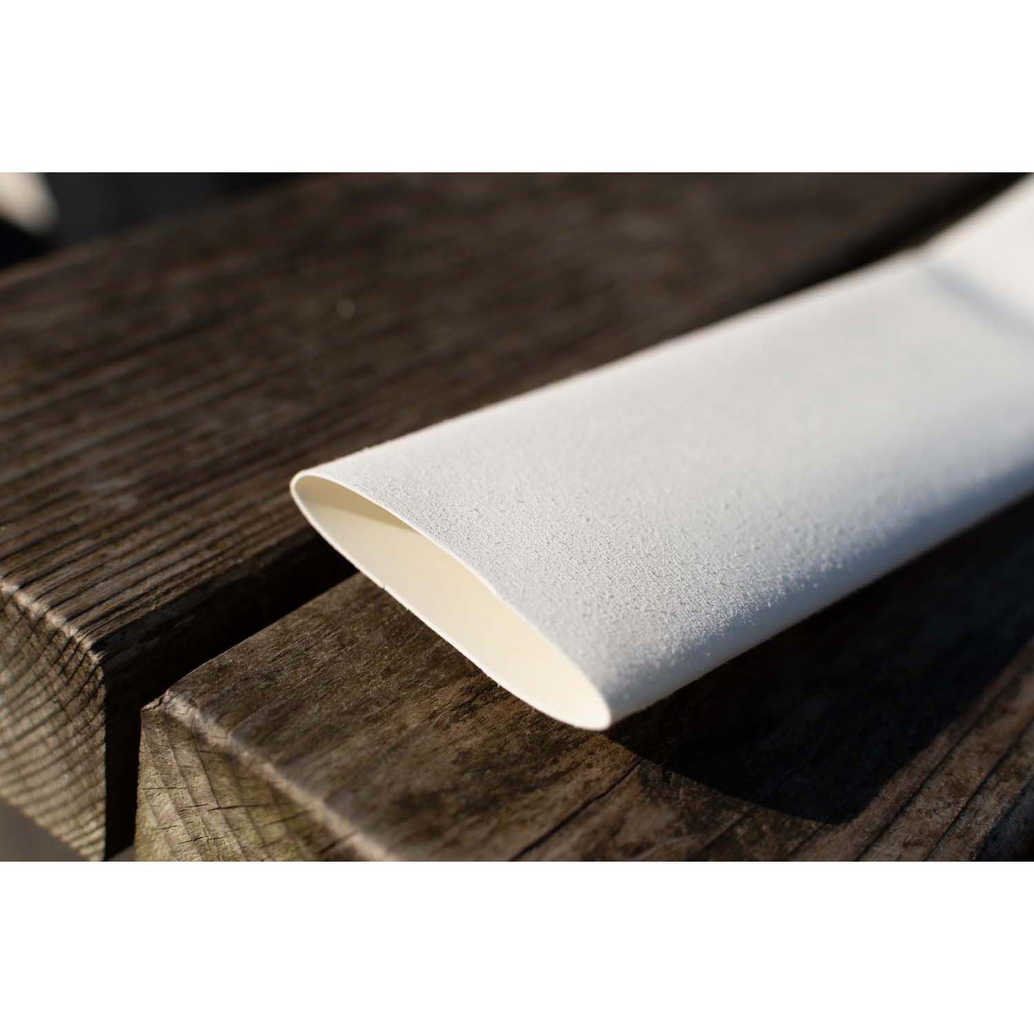 Ribbon Sleeve Grip