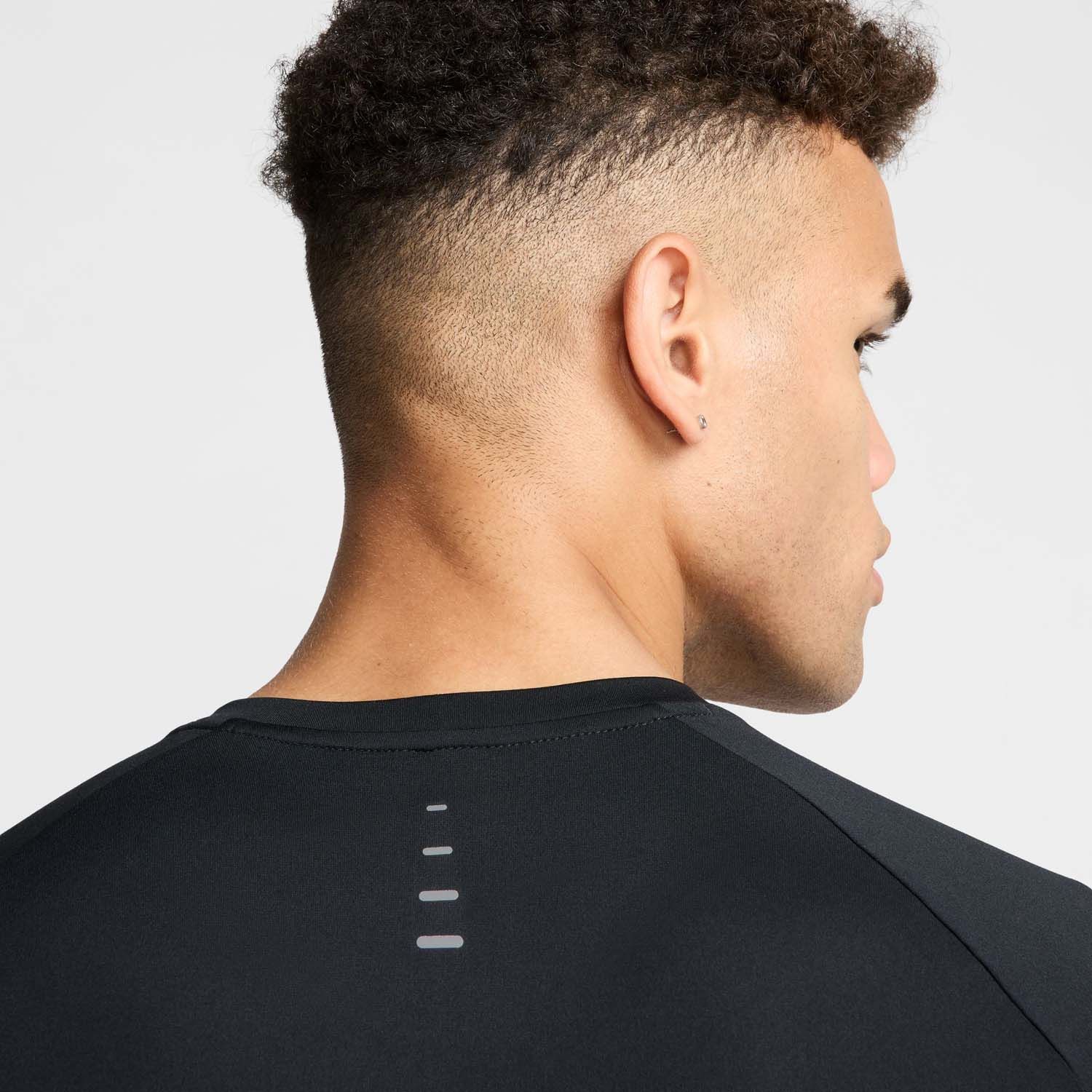 Nike Stride Dri-Fit Running Top