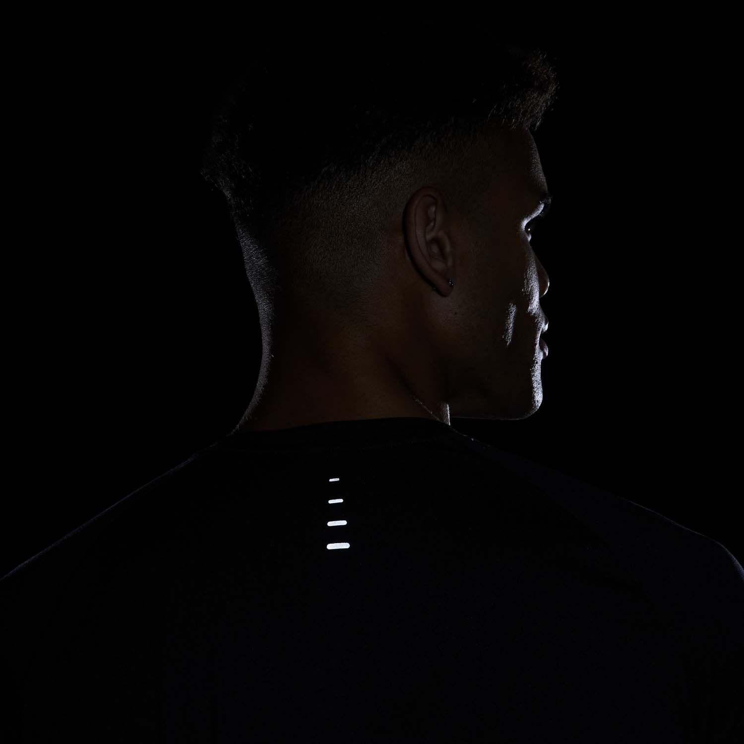 Nike Stride Dri-Fit Running Top