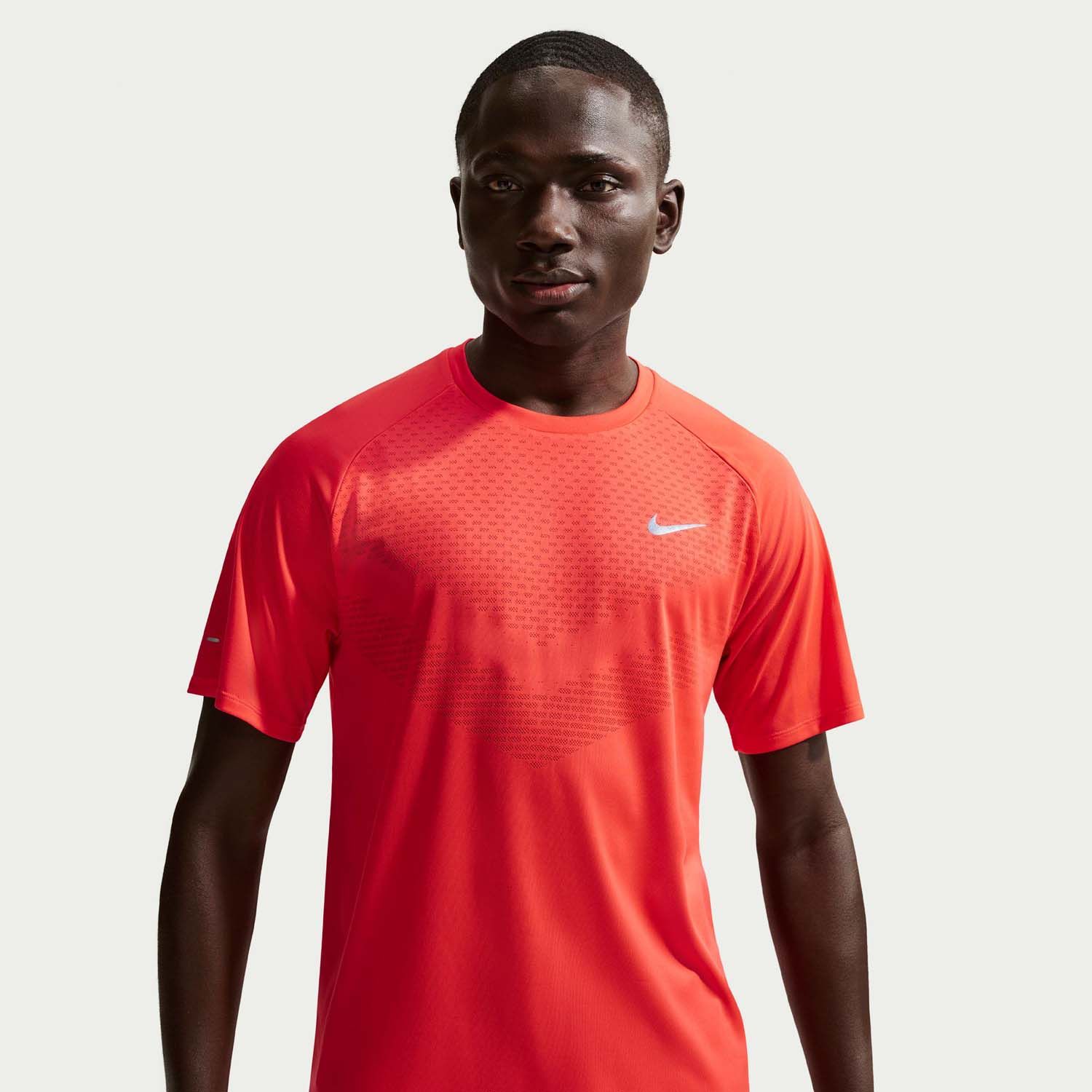 Nike Stride Short Sleeve Shirt