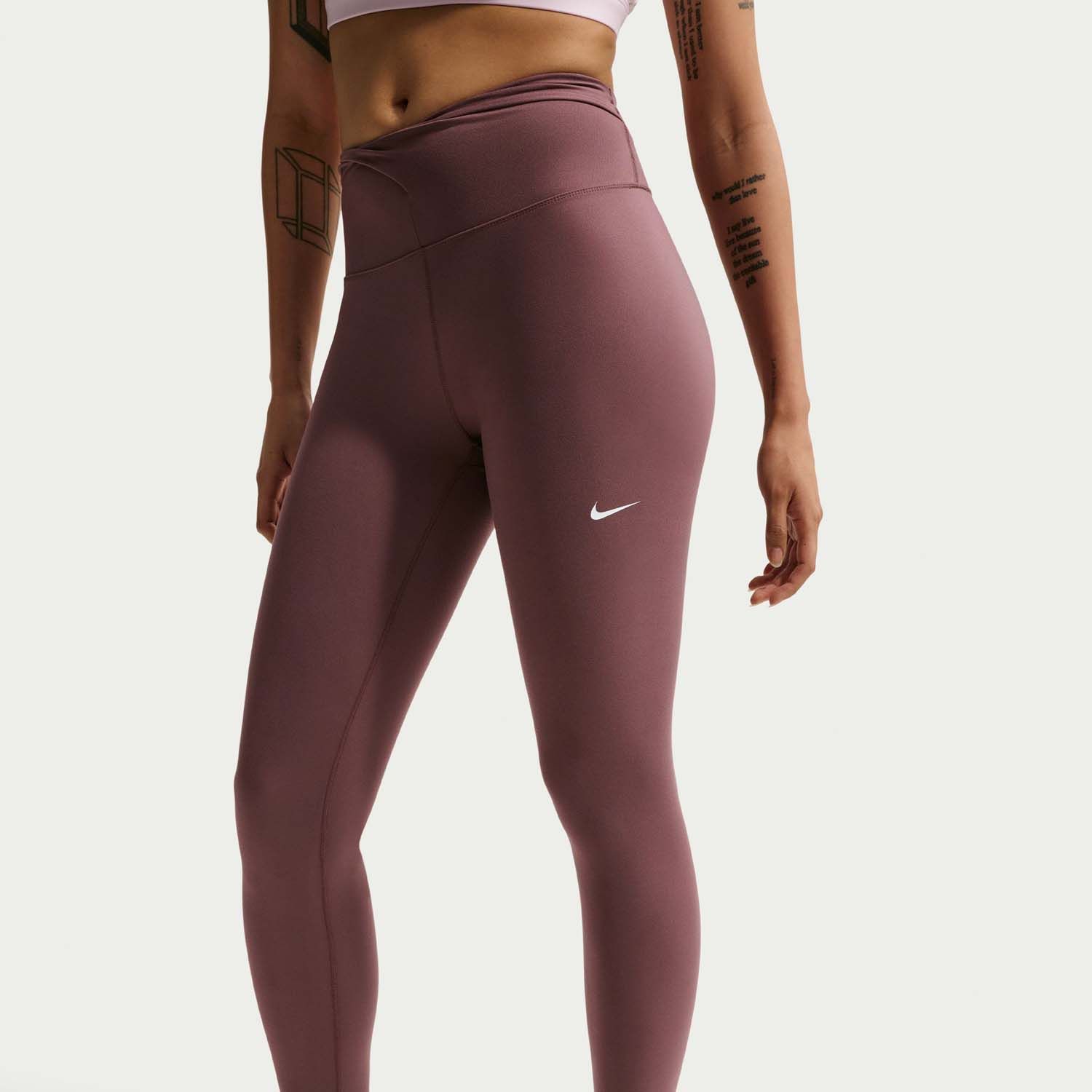 Nike ONE TIGHT