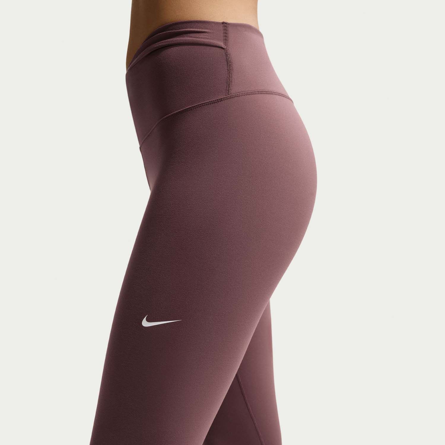 Nike ONE TIGHT