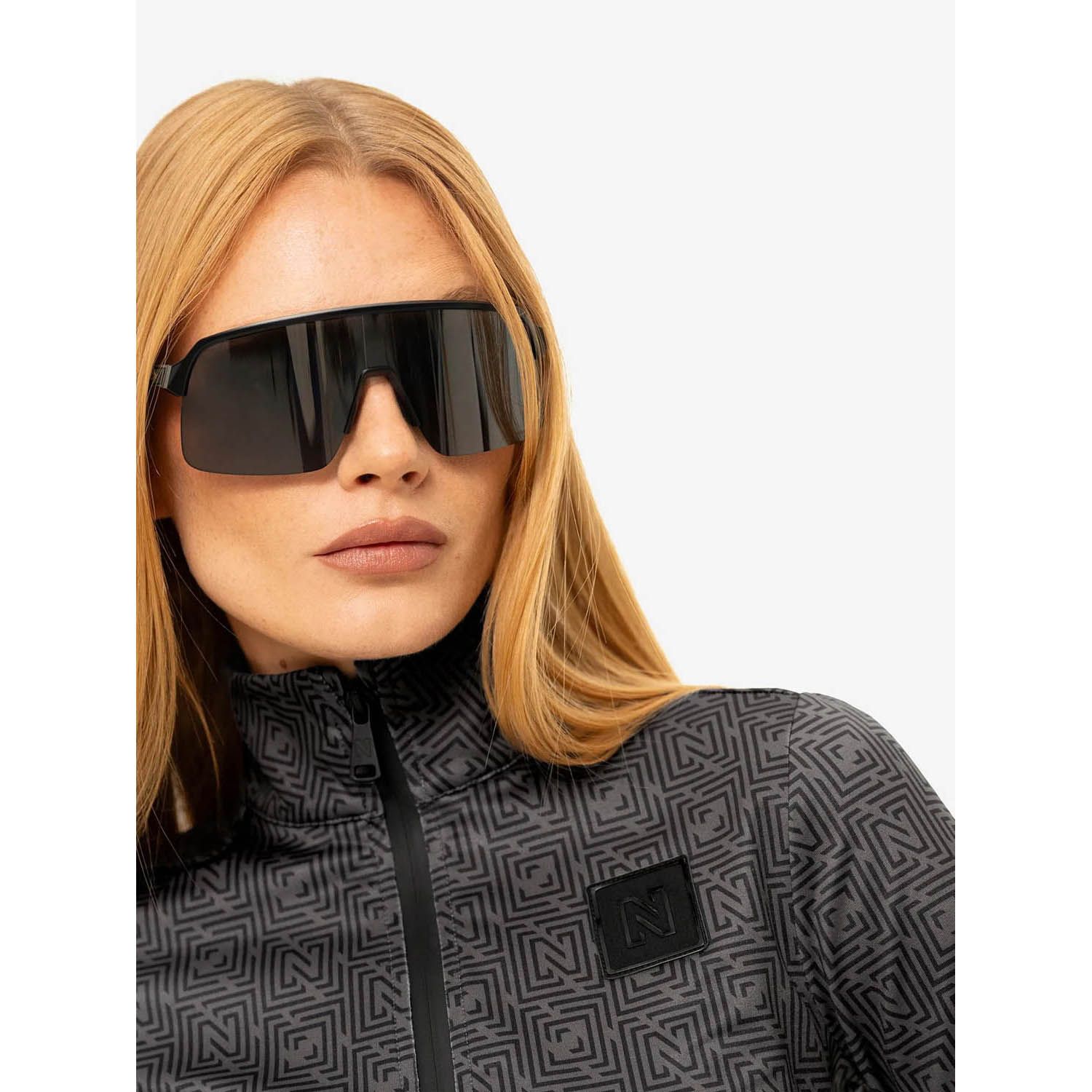 NIKKIE Nantes Logo Ski Pully