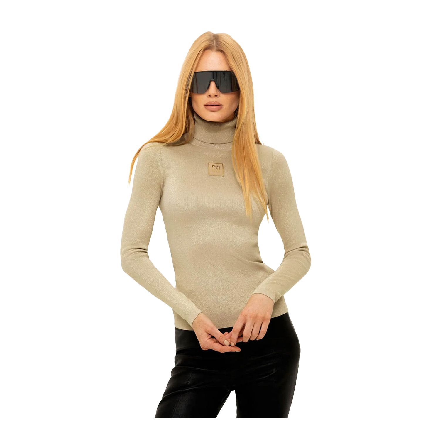NIKKIE Noroton Shiny Turtleneck
