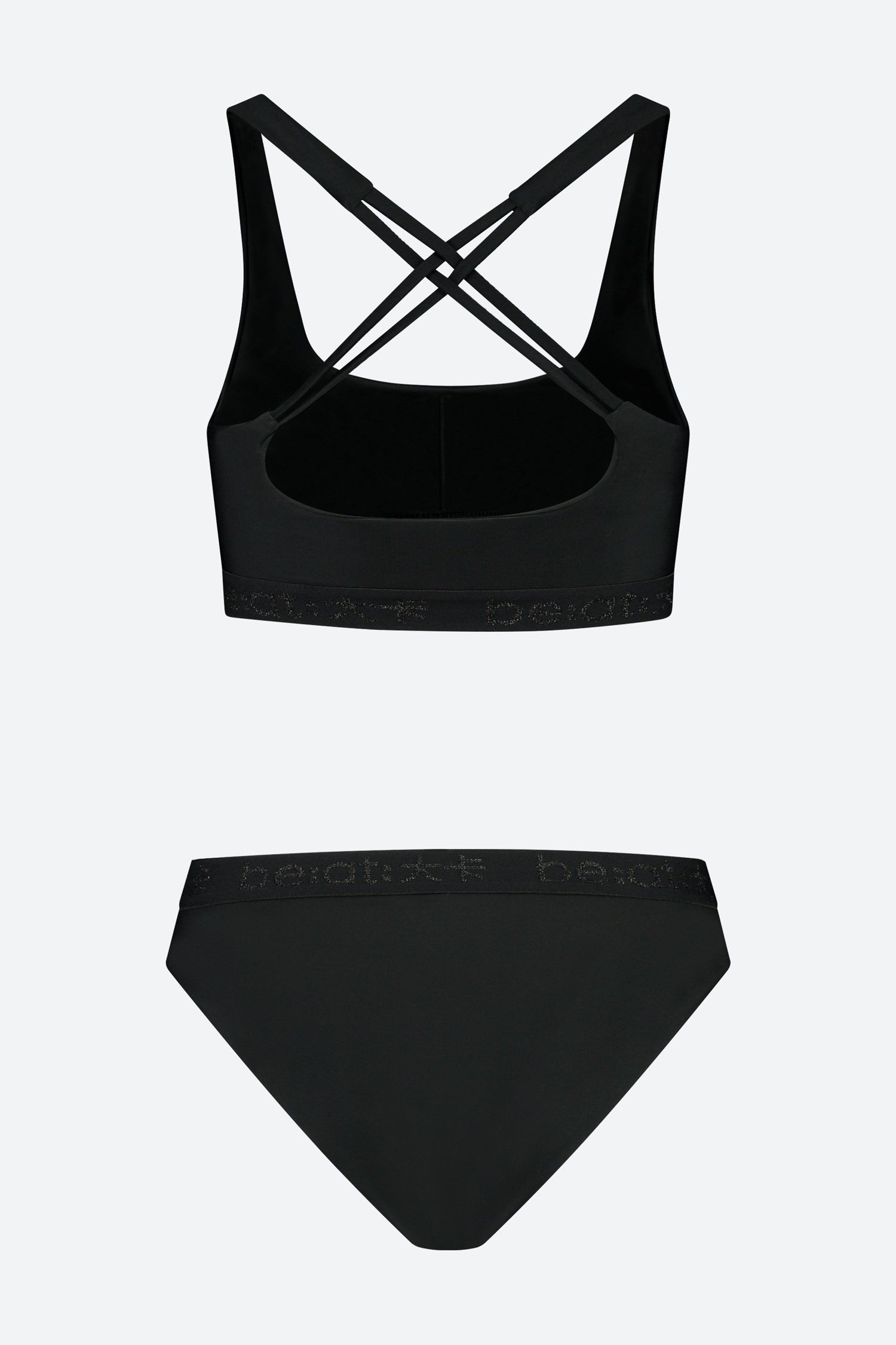 be:at: Evi Bikini  