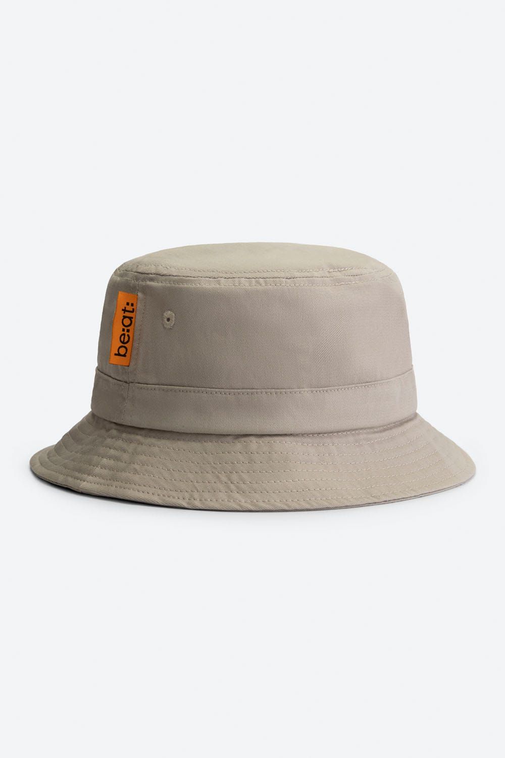 be:at: Aden Buckethat