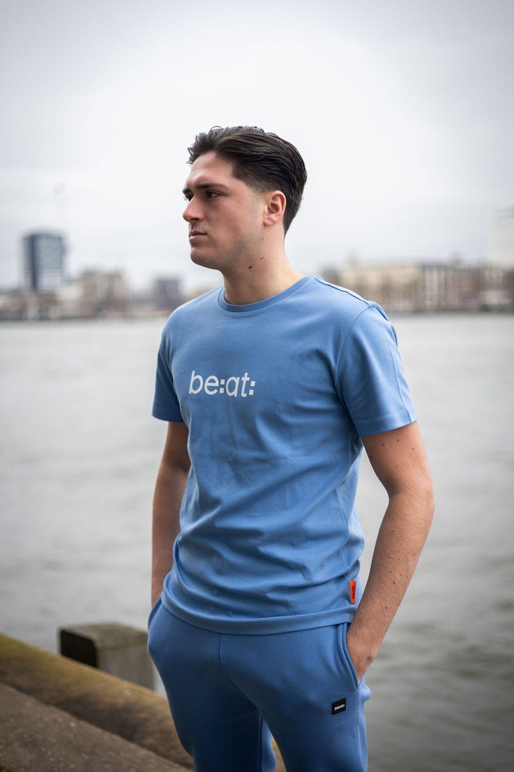 be:at: Gio Tee