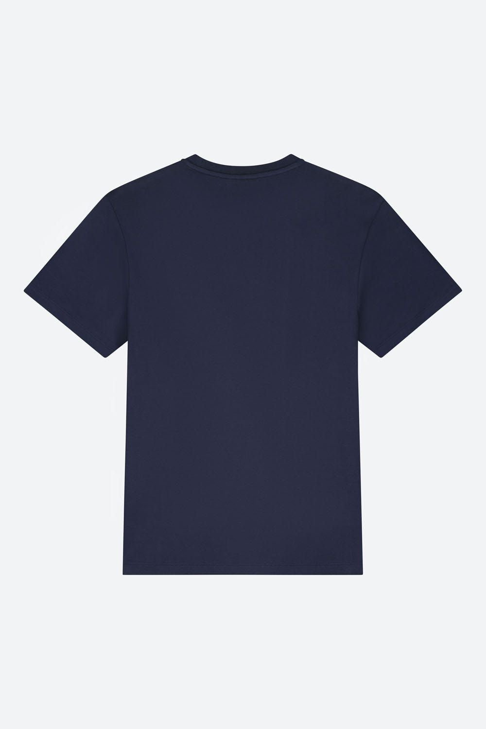 be:at: Gio Tee
