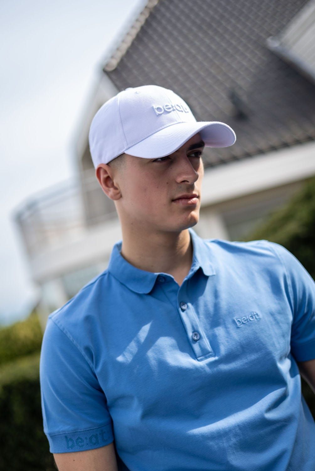 be:at: Cody Cap