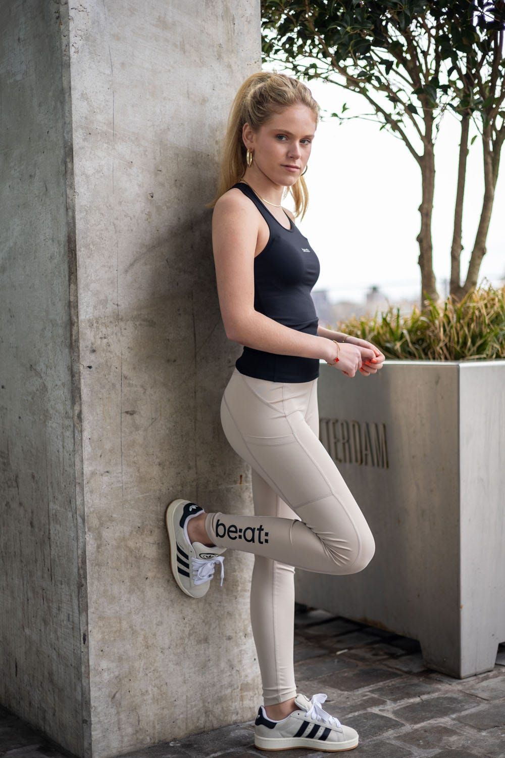 be:at: Celin Tight 