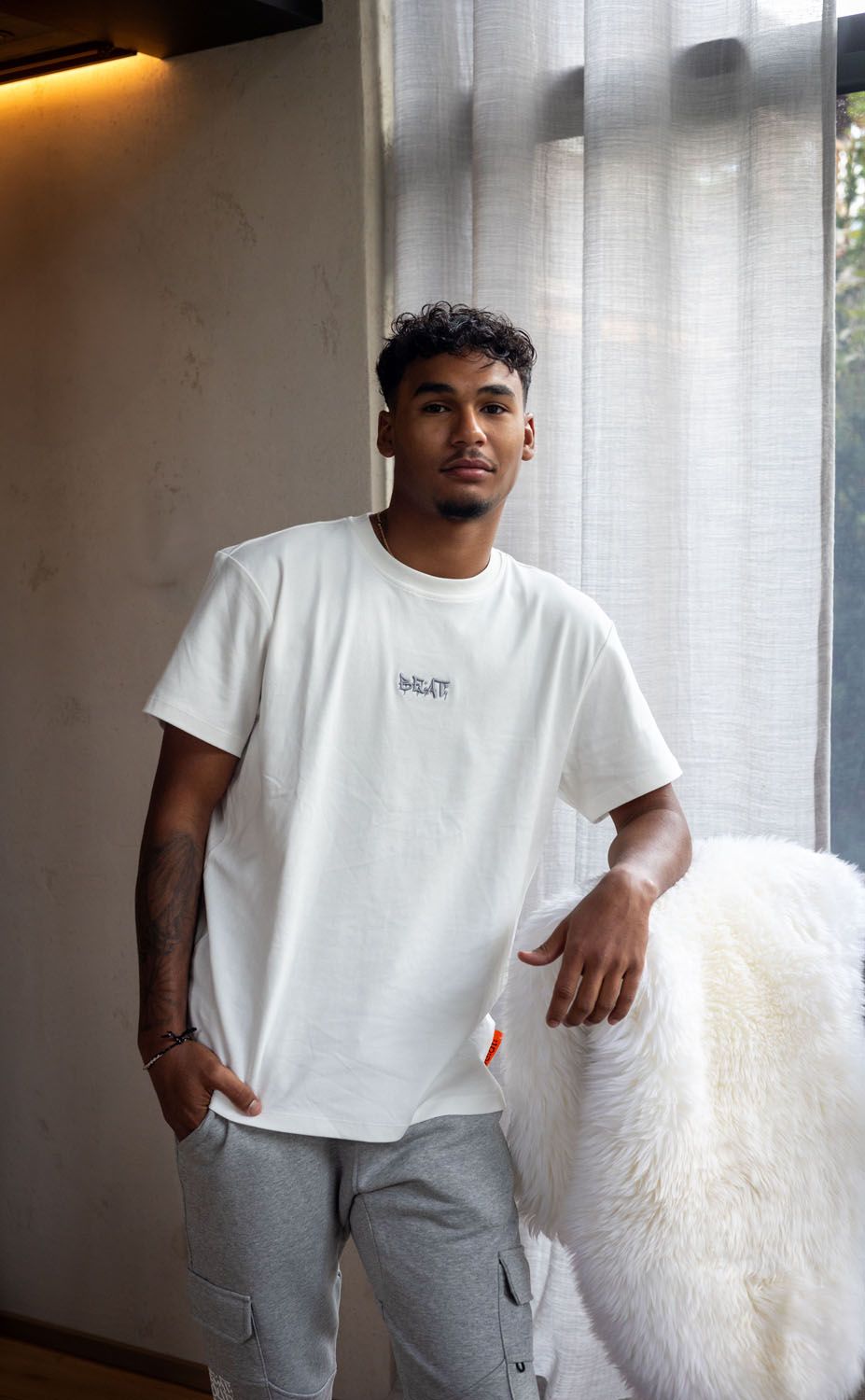 be:at: Gino Tee