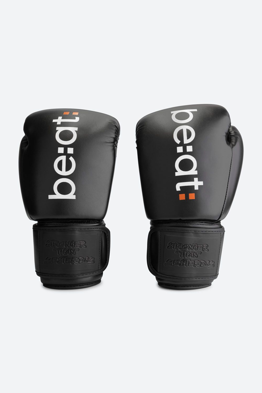 be:at: Round 1 Boxing Gloves