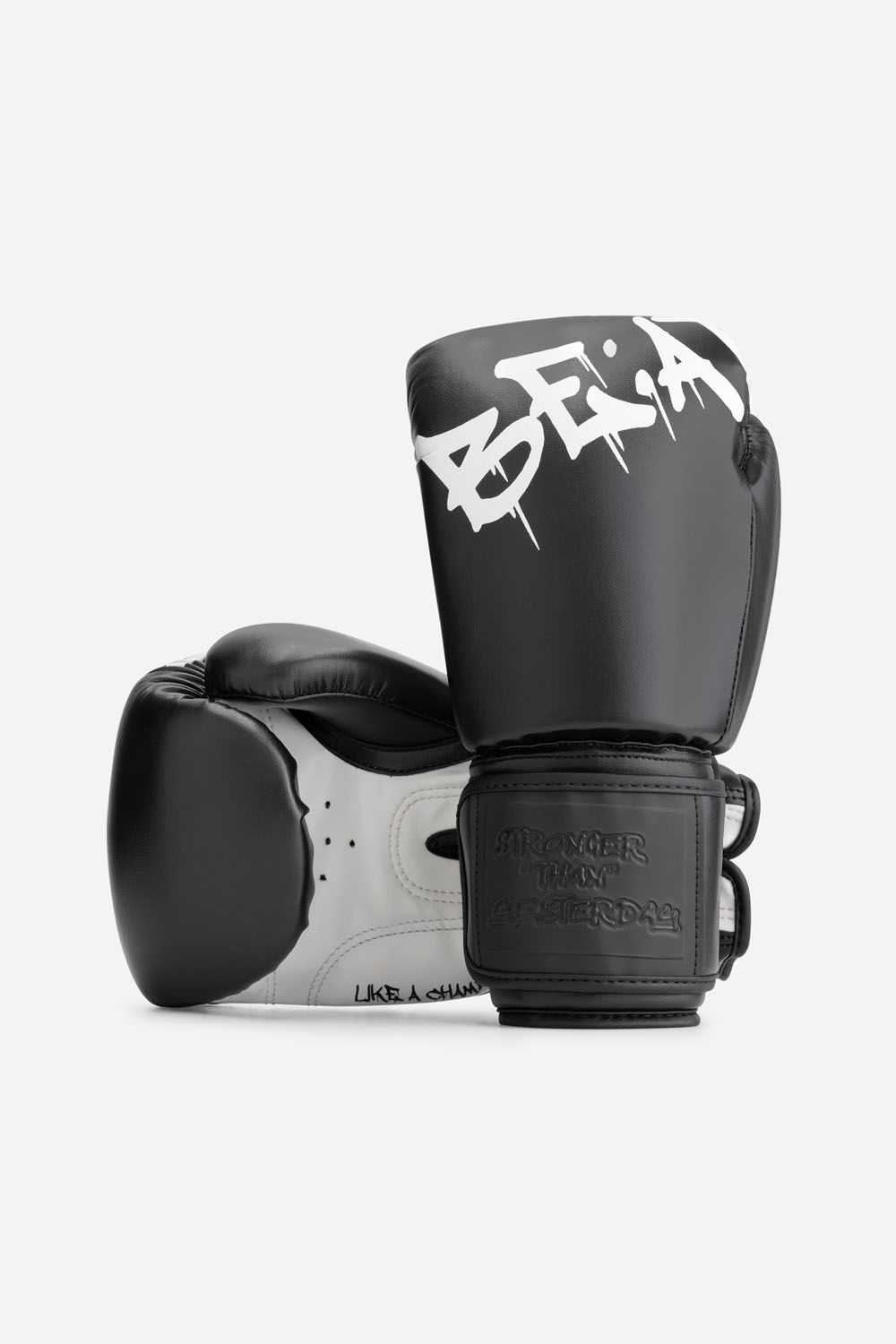 be:at: Round 2 Boxing Gloves 