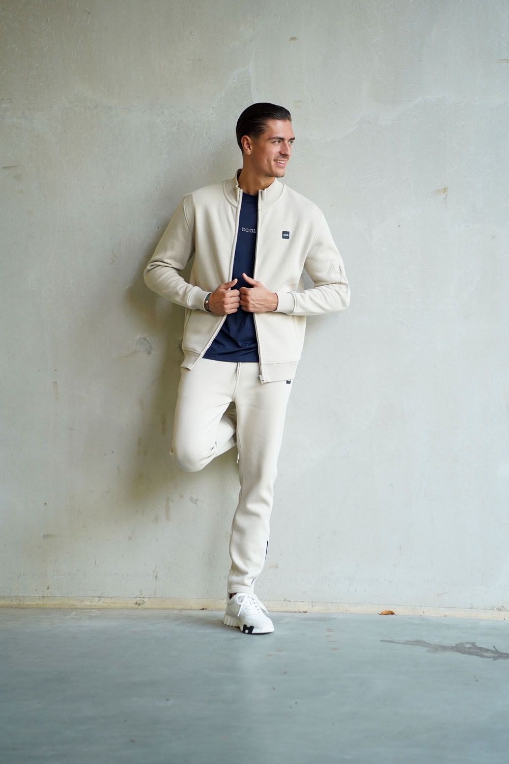 be:at: Felix Zip Sweater