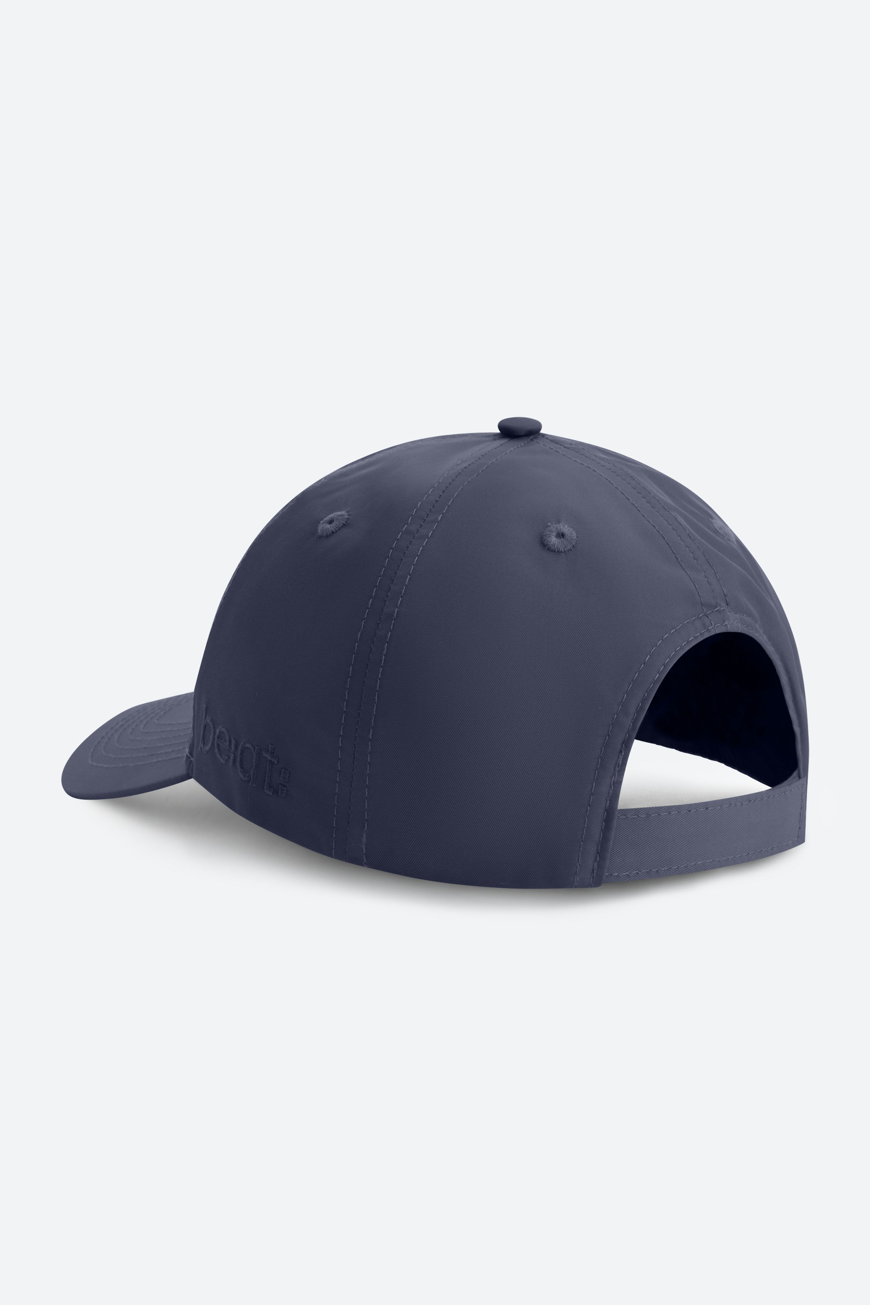 be:at: Clio Cap