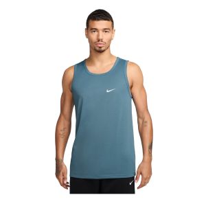 Nike Court Victory