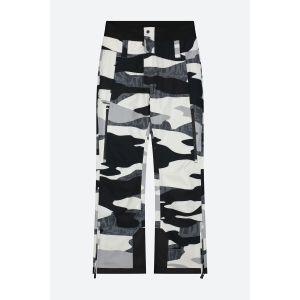 Drummer skipant