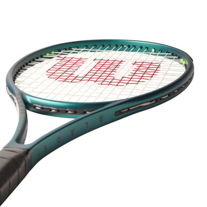 Wilson BLADE 98 V6 G2 16×19 Wilson Blade 98 16x19 V9 | DAKA Sport & Lifestyle